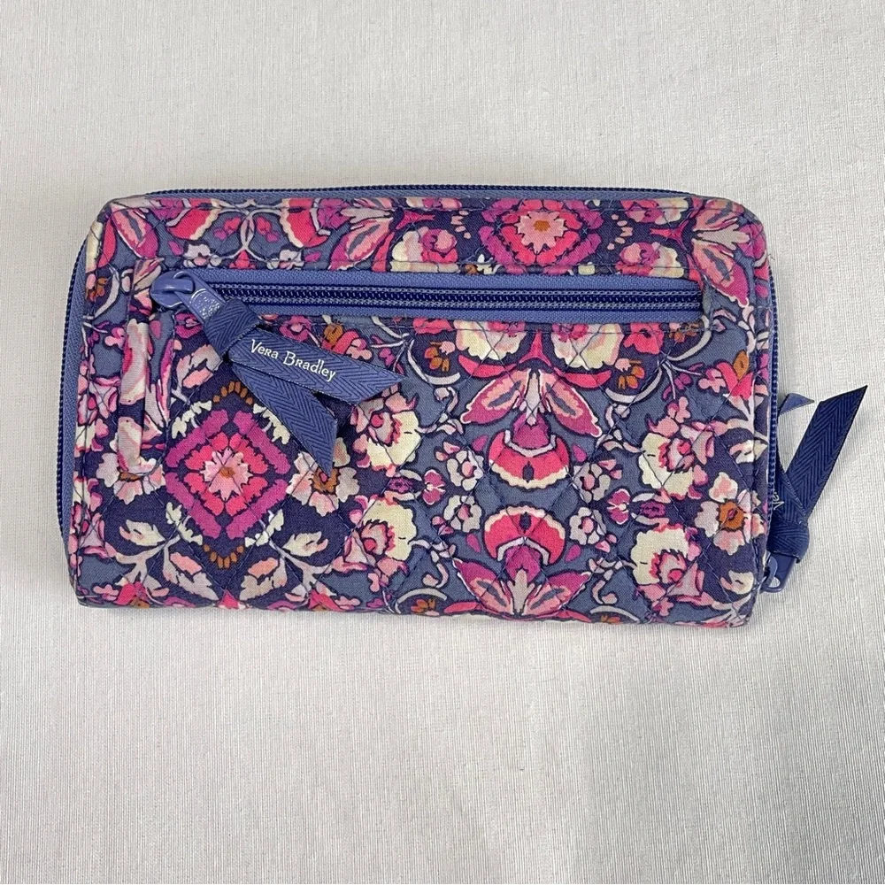 Vera Bradley Turn Lock RFID Full Size Wallet  Magenta Medallion print